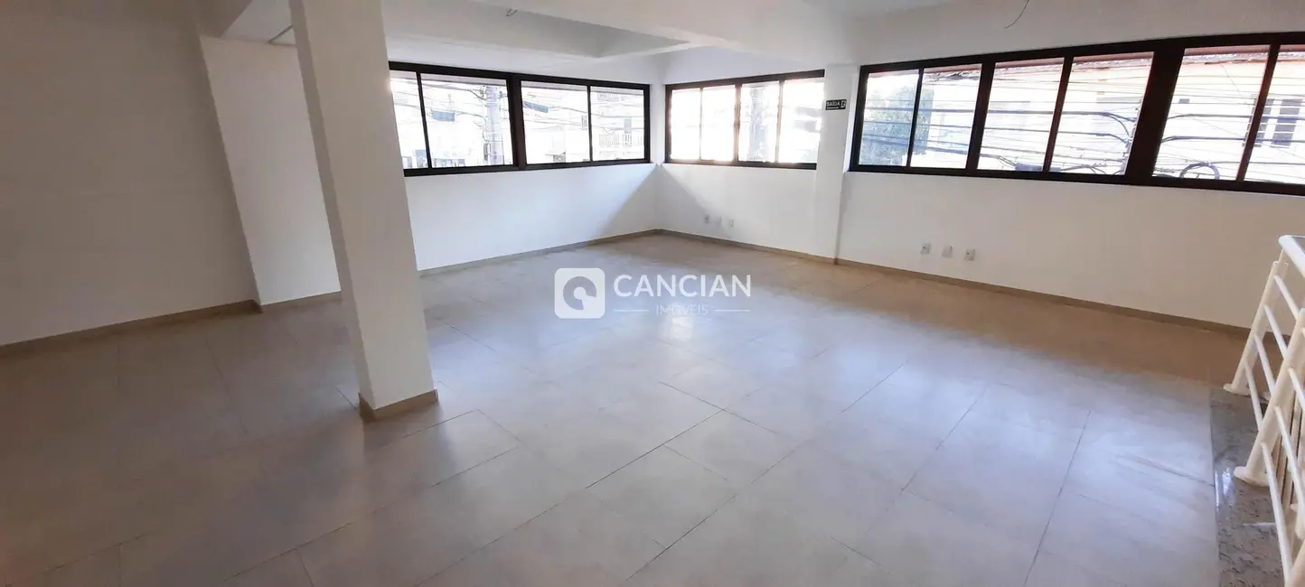 Foto 4 de Loja com 1 quarto à venda, 186m2 em Centro, Santa Maria - RS