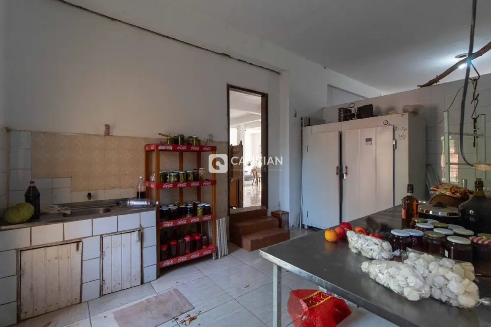 Foto 8 de Loja com 3 quartos para alugar, 200m2 em Santa Maria - RS