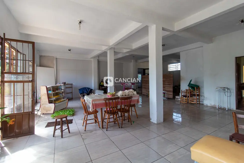 Foto 5 de Loja com 3 quartos para alugar, 200m2 em Santa Maria - RS