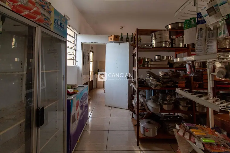 Foto 9 de Loja com 3 quartos para alugar, 200m2 em Santa Maria - RS