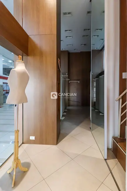 Foto 4 de Loja com 2 quartos para alugar, 100m2 em Centro, Santa Maria - RS