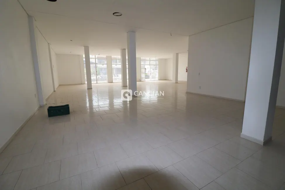 Foto 4 de Loja para alugar, 660m2 em Nonoai, Santa Maria - RS