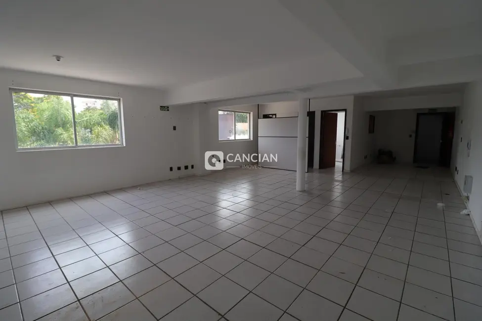Foto 4 de Loja com 1 quarto para alugar, 80m2 em Duque de Caxias, Santa Maria - RS