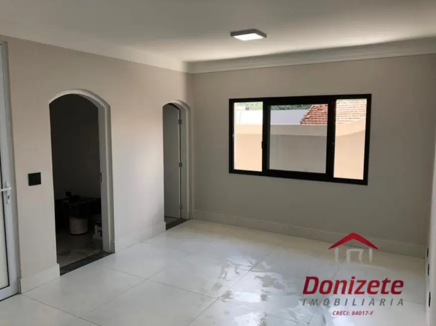 Foto 8 de Casa com 3 quartos à venda, 296m2 em Vila São Francisco de Assis, Cotia - SP