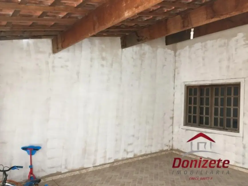 Foto 2 de Casa com 3 quartos à venda, 89m2 em Vargem Grande Paulista - SP