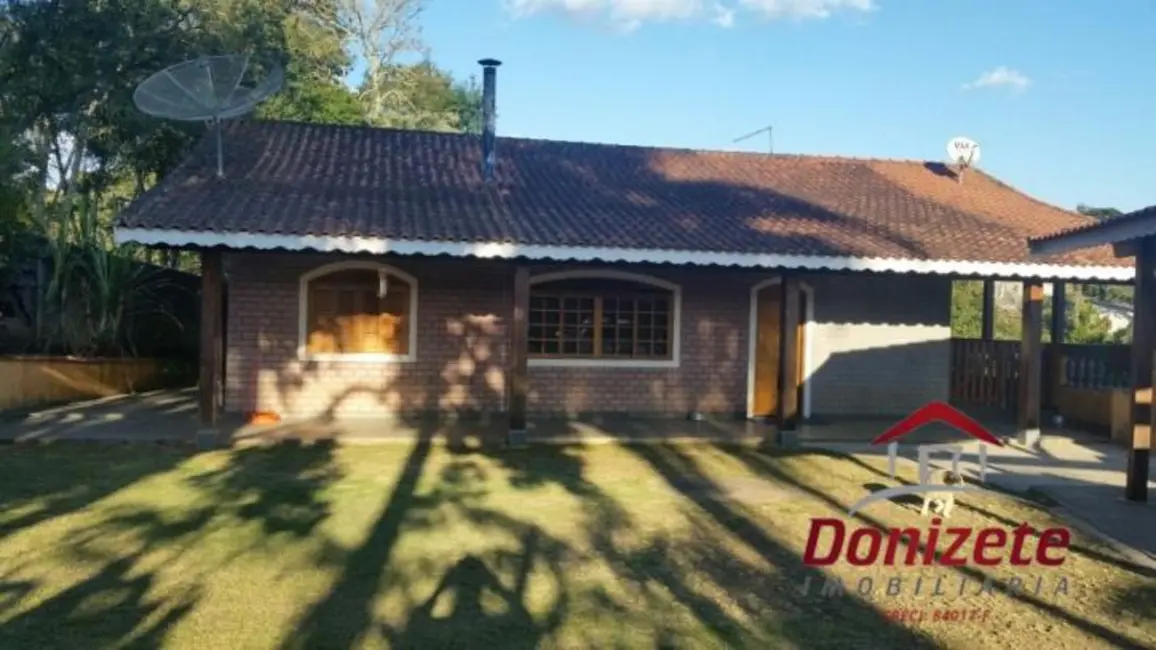 Chácara com 3 quartos à venda, 2600m2 em Vargem Grande Paulista - SP - imagem 2 Foto 2 de Chácara com 3 quartos à venda, 2600m2 em Vargem Grande Paulista - SP