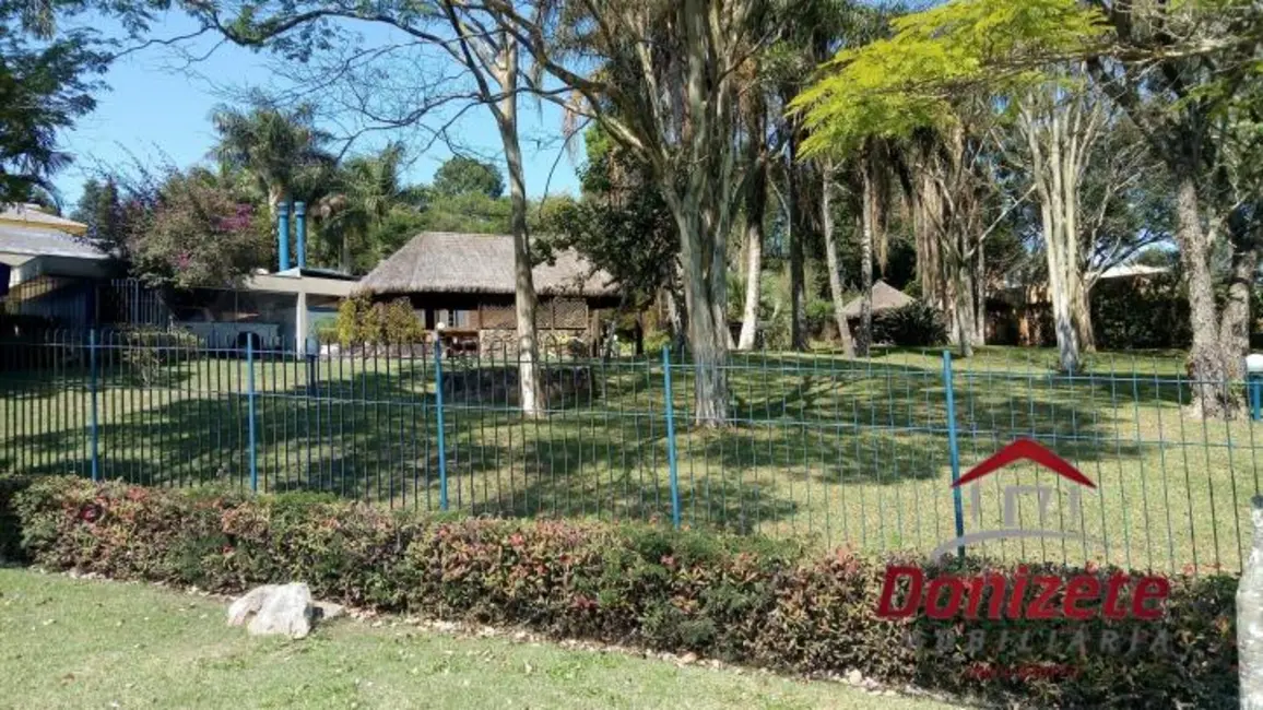 Foto 4 de Casa com 4 quartos à venda e para alugar, 3000m2 em Sao Roque - SP