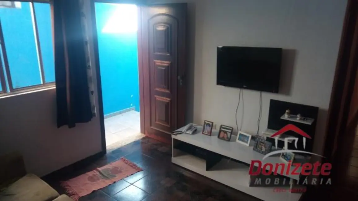 Casa com 2 quartos à venda, 125m2 em Vargem Grande Paulista - SP - imagem 3 Foto 3 de Casa com 2 quartos à venda, 125m2 em Vargem Grande Paulista - SP