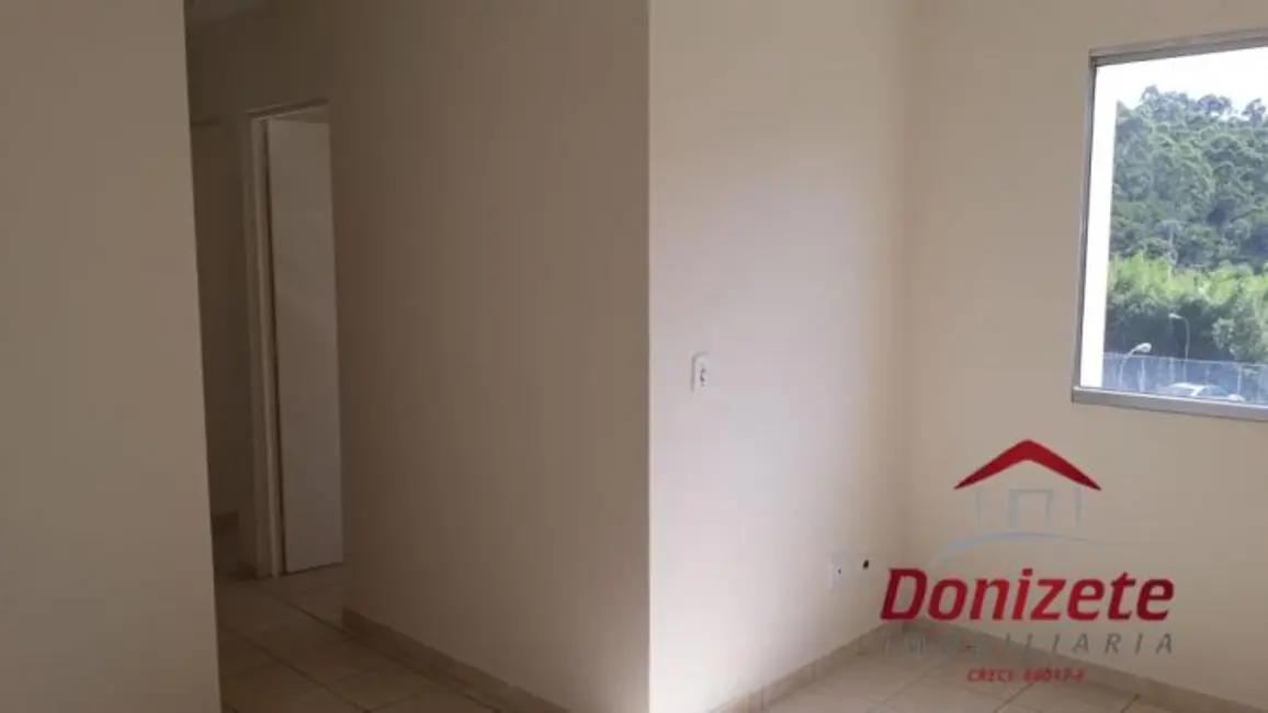 Foto 2 de Apartamento com 2 quartos à venda em Cotia - SP