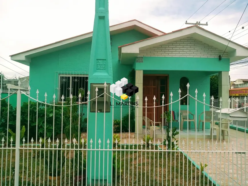 Foto 1 de Casa com 3 quartos à venda, 136m2 em Niterói, Canoas - RS