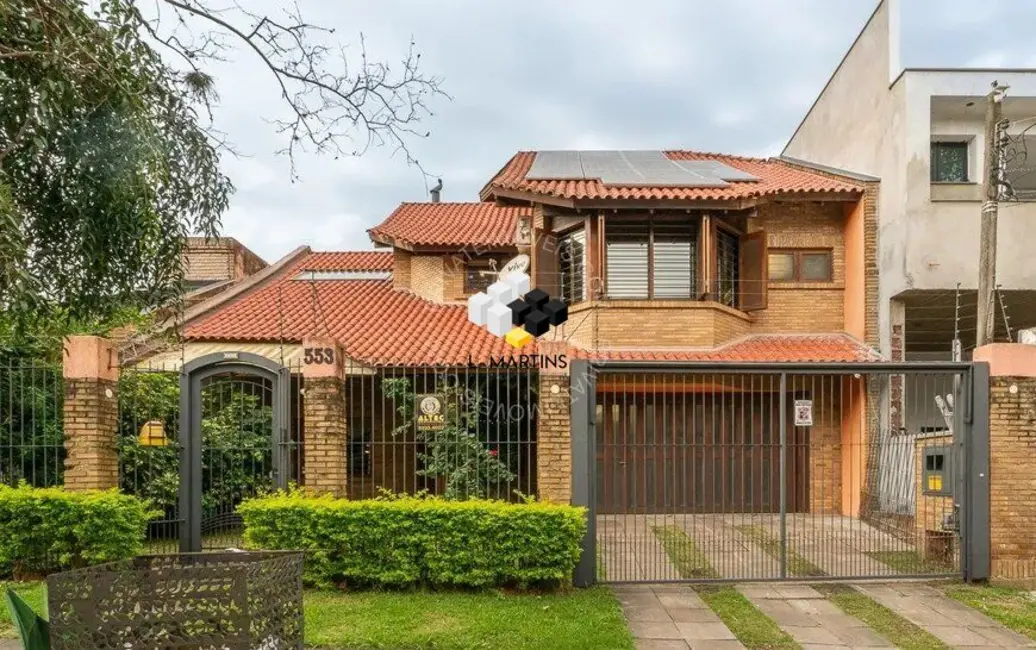 Foto 1 de Casa com 4 quartos à venda, 375m2 em Vila Jardim, Porto Alegre - RS