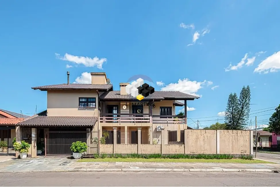 Foto 1 de Casa com 5 quartos à venda, 370m2 em São Jorge, Novo Hamburgo - RS