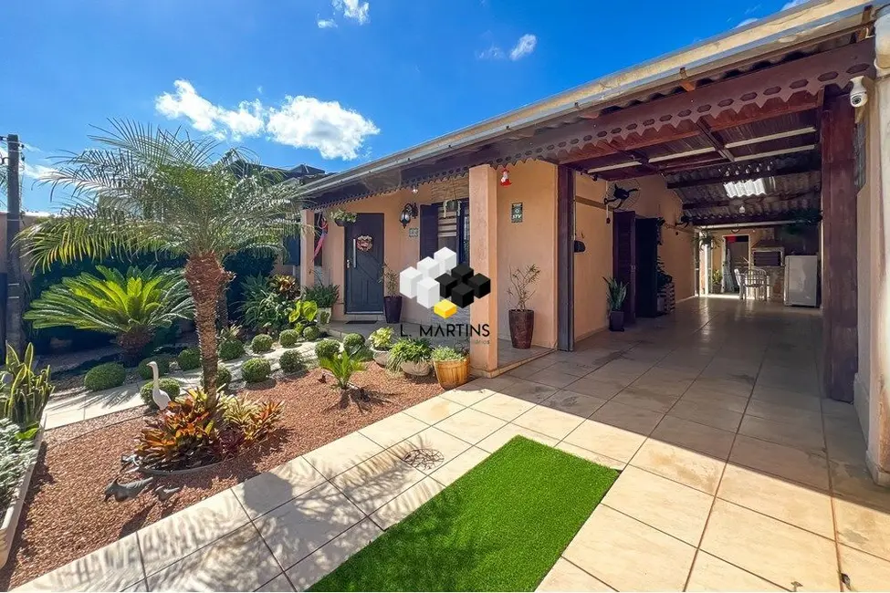Foto 1 de Casa com 2 quartos à venda, 126m2 em Igara, Canoas - RS