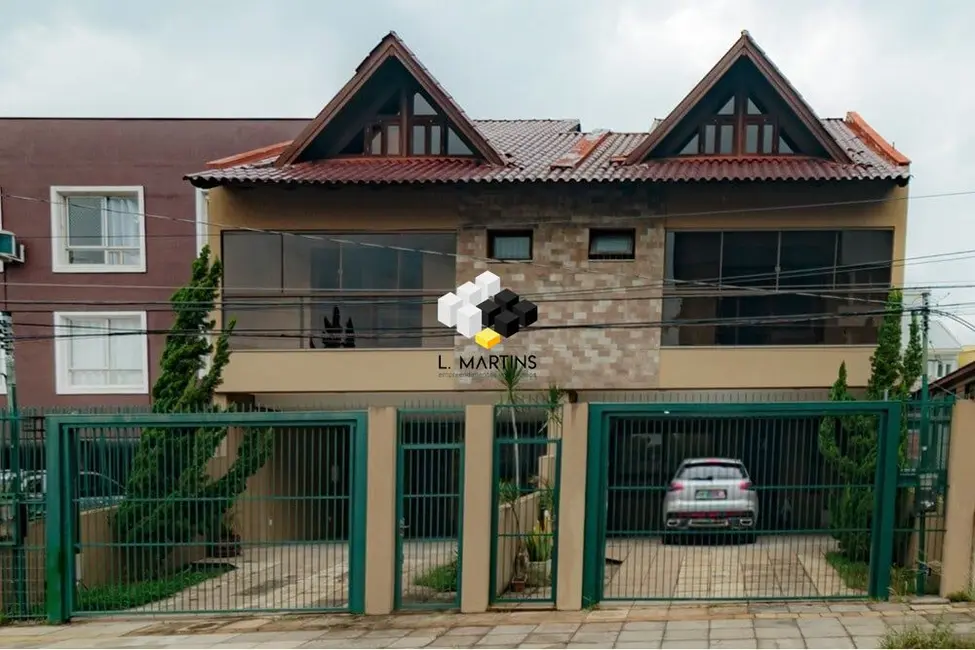 Foto 1 de Casa com 3 quartos à venda, 235m2 em Sarandi, Porto Alegre - RS