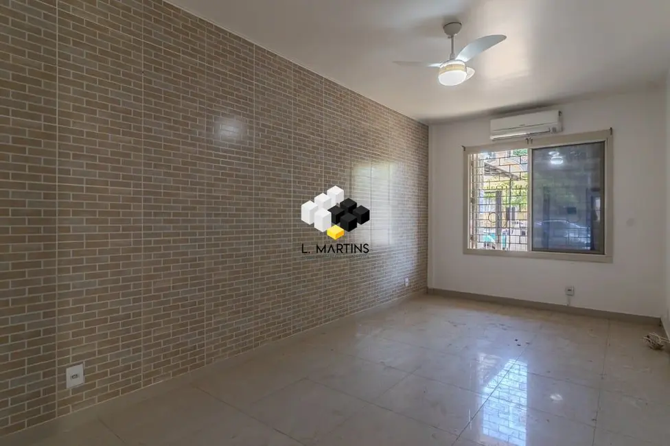 Foto 1 de Apartamento com 3 quartos à venda, 110m2 em Floresta, Porto Alegre - RS