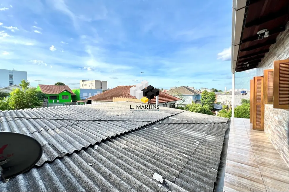 Foto 2 de Casa com 5 quartos à venda, 240m2 em São José, Canoas - RS