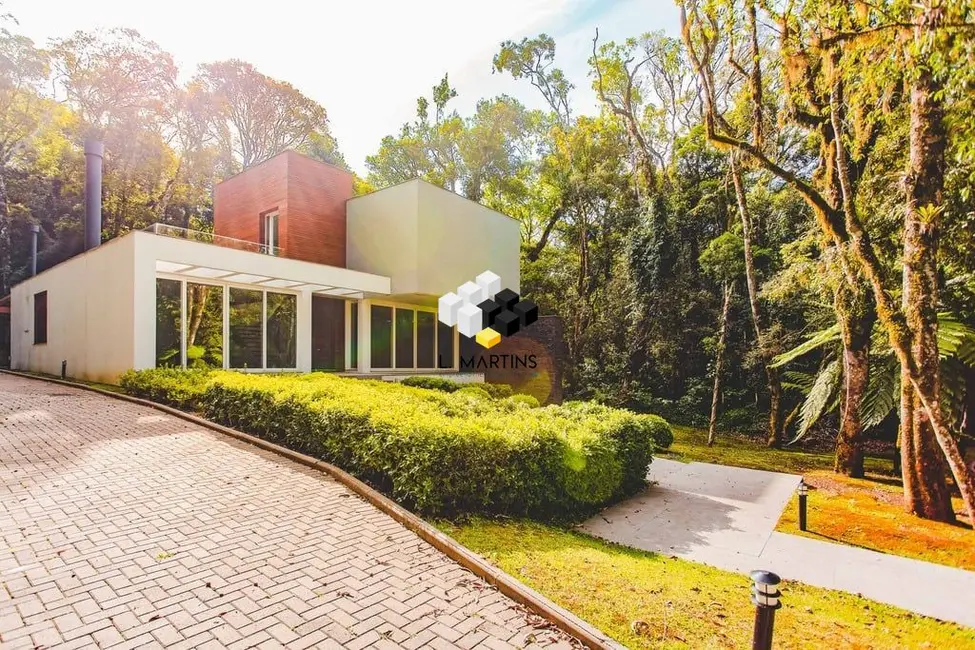 Casa de Condomínio com 4 quartos à venda, 345m2 em Gramado - RS - imagem 4 Foto 4 de Casa de Condomínio com 4 quartos à venda, 345m2 em Gramado - RS