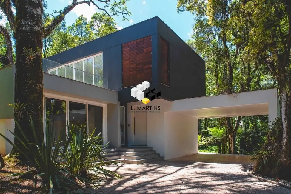 Casa de Condomínio com 4 quartos à venda, 345m2 em Gramado - RS - imagem 3 Foto 3 de Casa de Condomínio com 4 quartos à venda, 345m2 em Gramado - RS