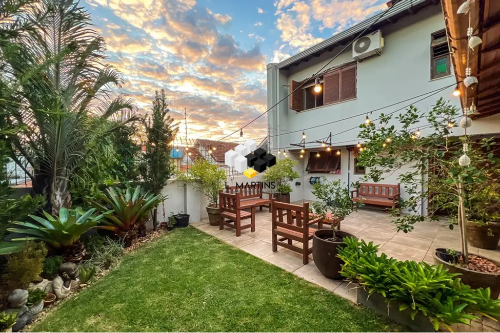 Foto 1 de Casa com 4 quartos à venda, 247m2 em São José, Canoas - RS