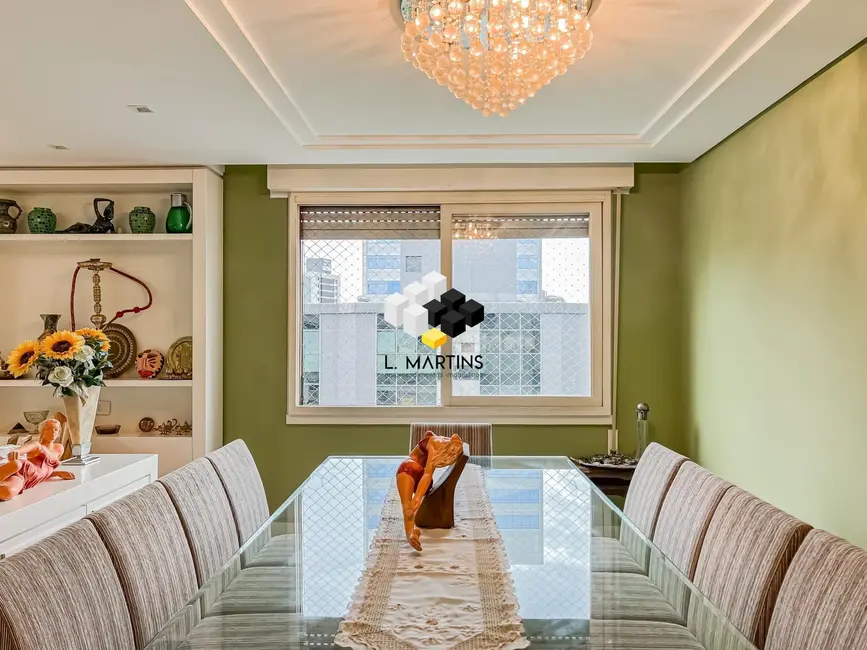 Apartamento com 3 quartos à venda, 124m2 em Auxiliadora, Porto Alegre - RS - imagem 8 Foto 8 de Apartamento com 3 quartos à venda, 124m2 em Auxiliadora, Porto Alegre - RS