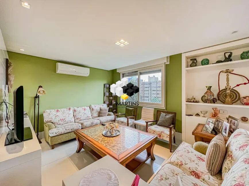 Apartamento com 3 quartos à venda, 124m2 em Auxiliadora, Porto Alegre - RS - imagem 4 Foto 4 de Apartamento com 3 quartos à venda, 124m2 em Auxiliadora, Porto Alegre - RS