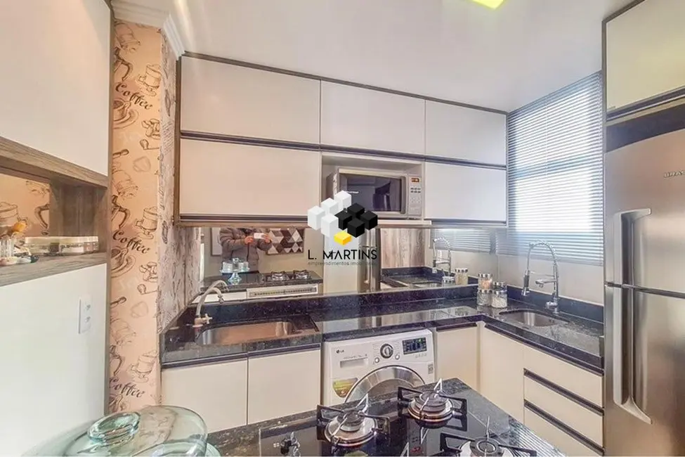 Foto 2 de Apartamento com 2 quartos à venda, 48m2 em Olaria, Canoas - RS