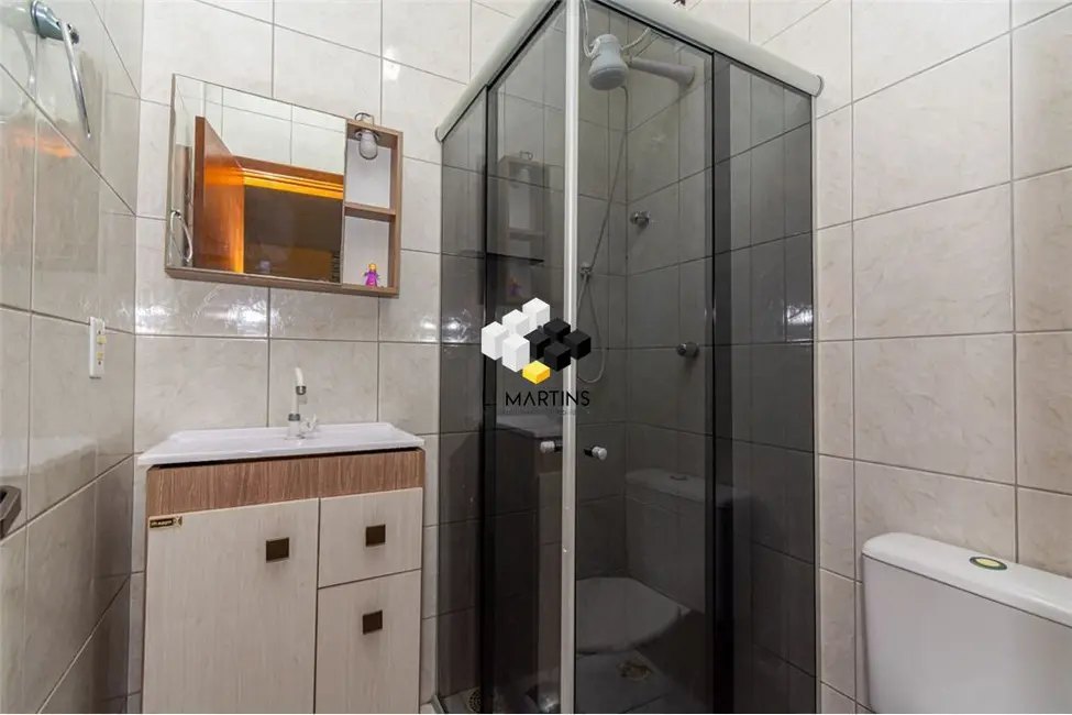 Casa com 2 quartos à venda, 50m2 em São José, Canoas - RS - imagem 8 Foto 8 de Casa com 2 quartos à venda, 50m2 em São José, Canoas - RS