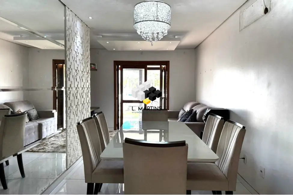 Foto 1 de Casa com 2 quartos à venda, 77m2 em São José, Canoas - RS