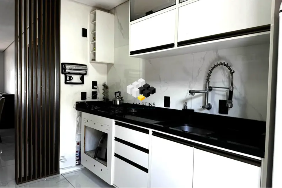 Foto 2 de Casa com 2 quartos à venda, 77m2 em São José, Canoas - RS