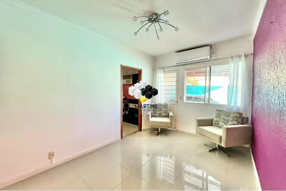 Foto 2 de Casa com 2 quartos à venda, 100m2 em Harmonia, Canoas - RS