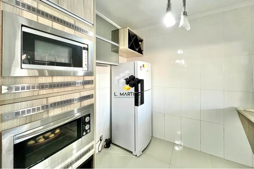 Casa com 2 quartos à venda, 100m2 em Harmonia, Canoas - RS - imagem 8 Foto 8 de Casa com 2 quartos à venda, 100m2 em Harmonia, Canoas - RS