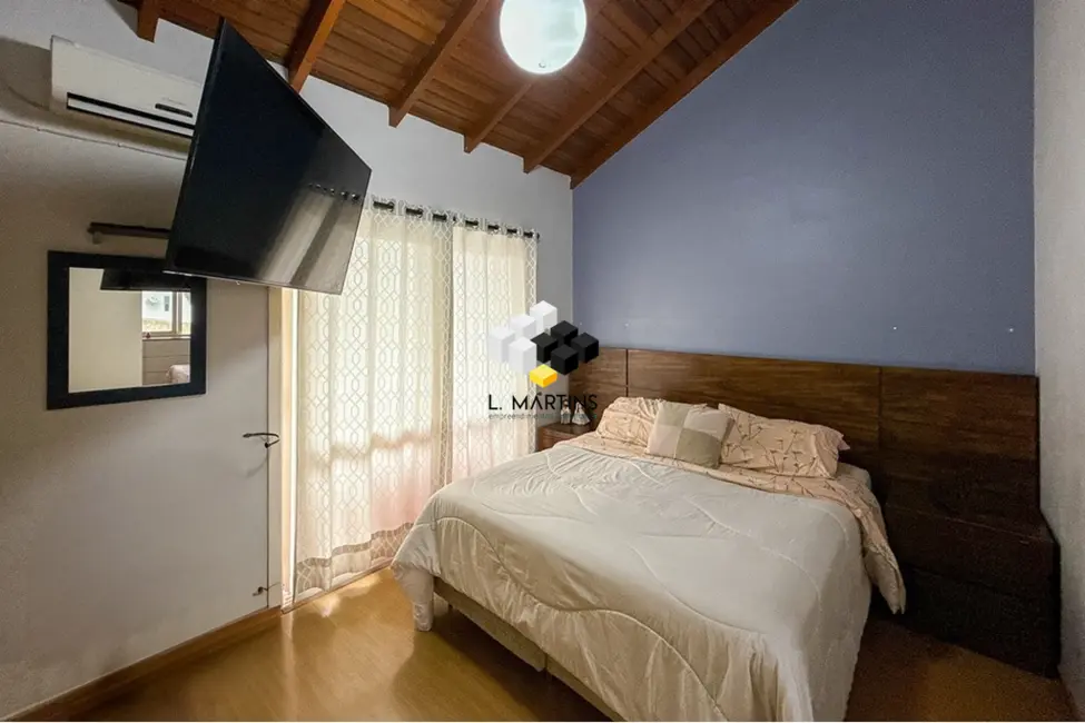 Casa com 2 quartos à venda, 98m2 em Niterói, Canoas - RS - imagem 6 Foto 6 de Casa com 2 quartos à venda, 98m2 em Niterói, Canoas - RS