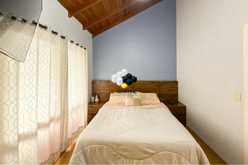 Casa com 2 quartos à venda, 98m2 em Niterói, Canoas - RS - imagem 7 Foto 7 de Casa com 2 quartos à venda, 98m2 em Niterói, Canoas - RS