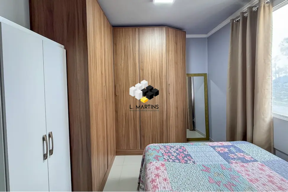 Foto 2 de Apartamento com 2 quartos à venda, 41m2 em Fátima, Canoas - RS