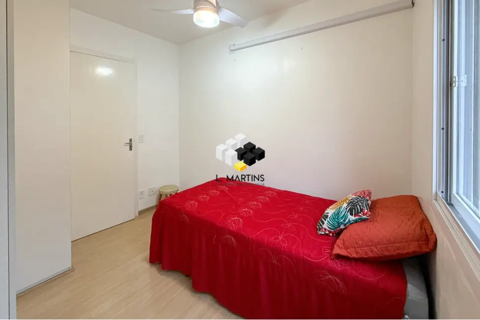 Foto 2 de Apartamento com 2 quartos à venda, 52m2 em Fátima, Canoas - RS