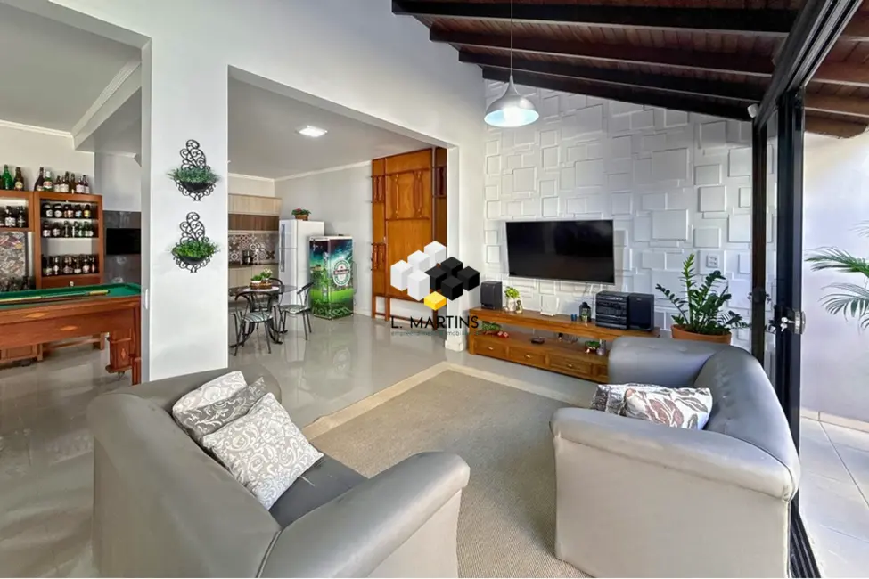 Foto 6 de Casa com 4 quartos à venda, 328m2 em São José, Canoas - RS