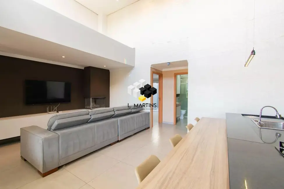 Casa com 2 quartos à venda, 154m2 em Igara, Canoas - RS - imagem 4 Foto 4 de Casa com 2 quartos à venda, 154m2 em Igara, Canoas - RS