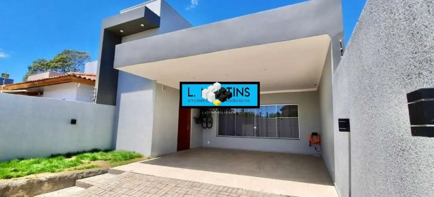 Foto 2 de Casa com 2 quartos à venda, 154m2 em Igara, Canoas - RS