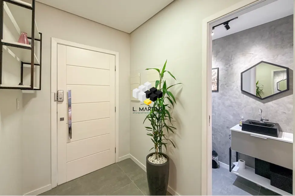 Casa de Condomínio com 3 quartos à venda, 226m2 em Centro, Canoas - RS - imagem 6 Foto 6 de Casa de Condomínio com 3 quartos à venda, 226m2 em Centro, Canoas - RS