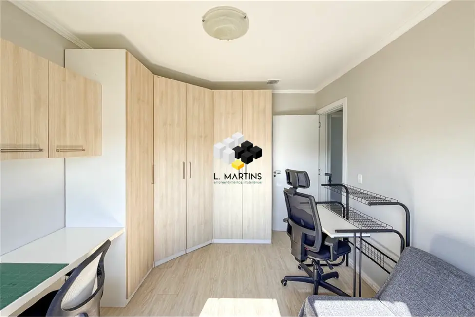Casa com 3 quartos à venda, 184m2 em Estância Velha, Canoas - RS - imagem 8 Foto 8 de Casa com 3 quartos à venda, 184m2 em Estância Velha, Canoas - RS