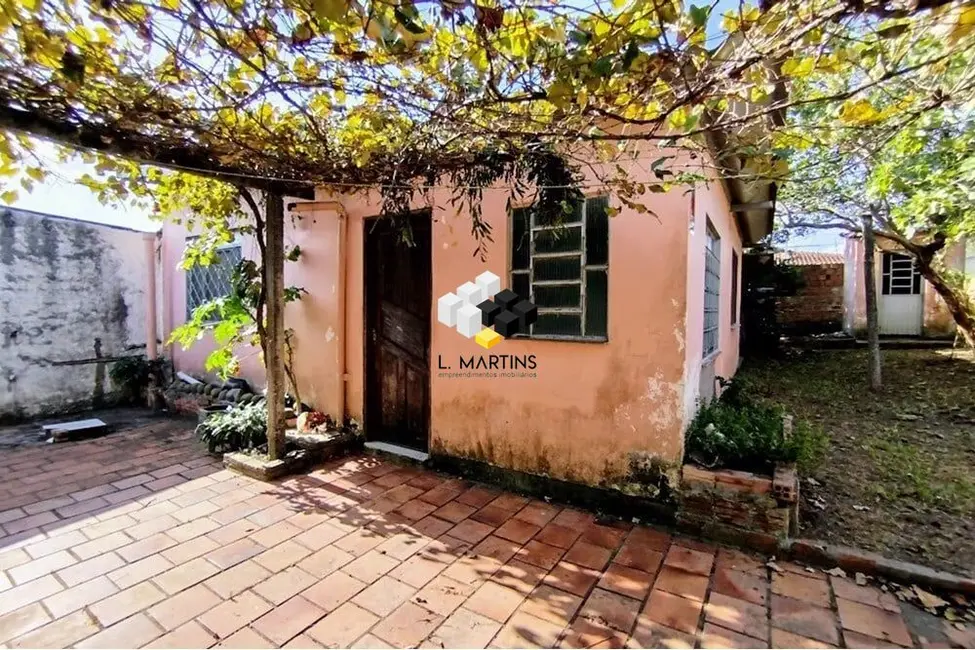 Casa com 4 quartos à venda, 75m2 em Nossa Senhora das Graças, Canoas - RS - imagem 8 Foto 8 de Casa com 4 quartos à venda, 75m2 em Nossa Senhora das Graças, Canoas - RS