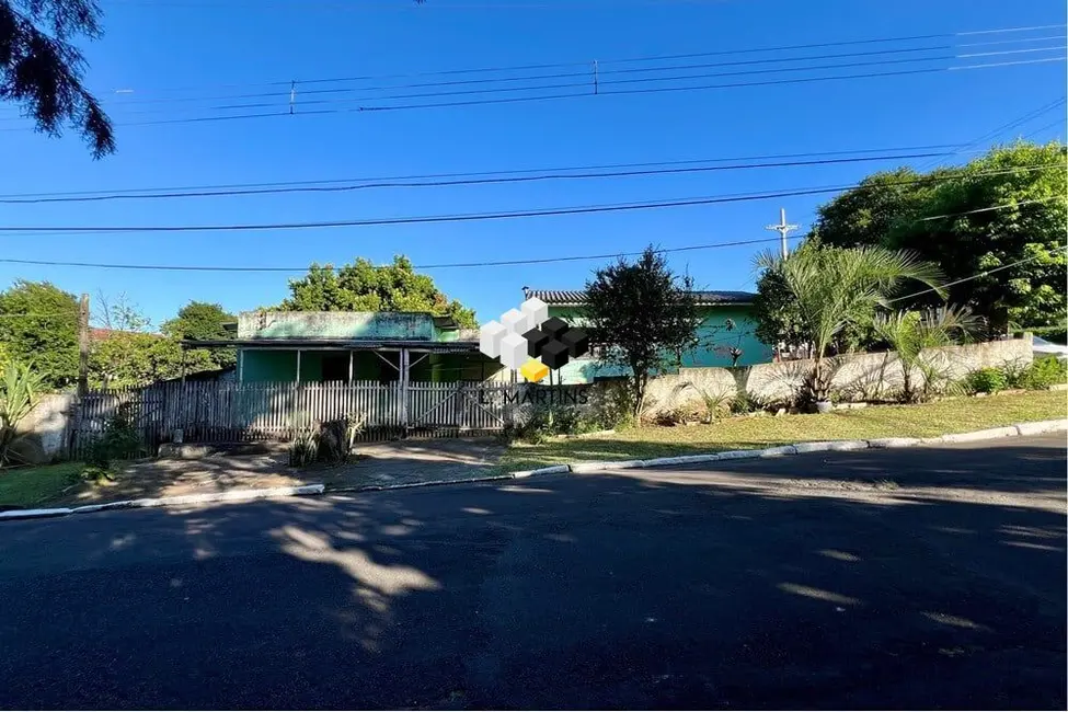 Casa com 2 quartos à venda, 166m2 em Igara, Canoas - RS - imagem 8 Foto 8 de Casa com 2 quartos à venda, 166m2 em Igara, Canoas - RS