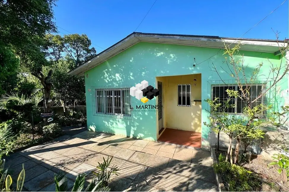 Casa com 2 quartos à venda, 166m2 em Igara, Canoas - RS - imagem 1 Foto 1 de Casa com 2 quartos à venda, 166m2 em Igara, Canoas - RS