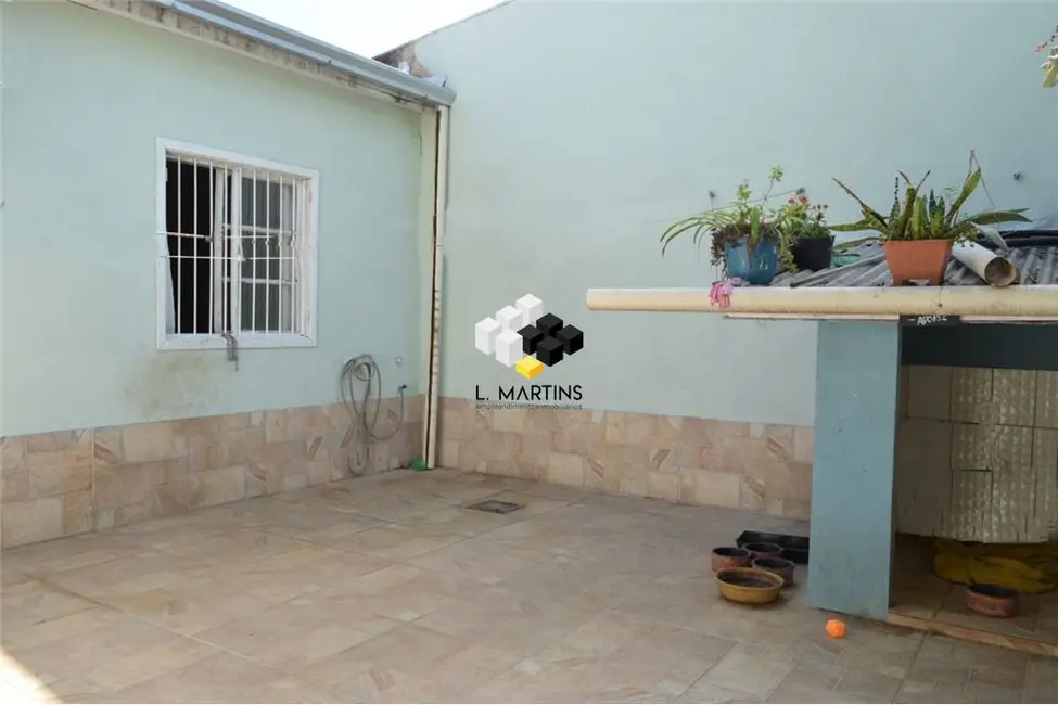 Casa com 4 quartos à venda, 113m2 em Harmonia, Canoas - RS - imagem 4 Foto 4 de Casa com 4 quartos à venda, 113m2 em Harmonia, Canoas - RS