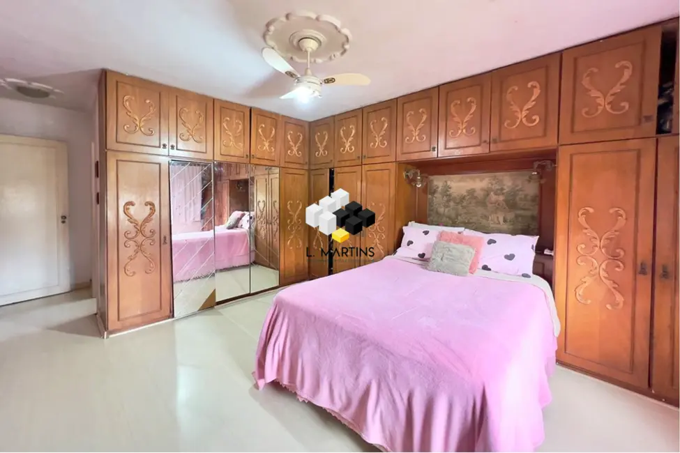 Casa com 3 quartos à venda, 170m2 em Igara, Canoas - RS - imagem 4 Foto 4 de Casa com 3 quartos à venda, 170m2 em Igara, Canoas - RS