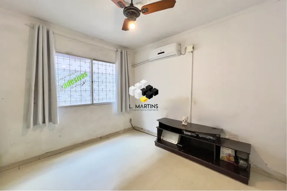 Casa com 3 quartos à venda, 170m2 em Igara, Canoas - RS - imagem 7 Foto 7 de Casa com 3 quartos à venda, 170m2 em Igara, Canoas - RS