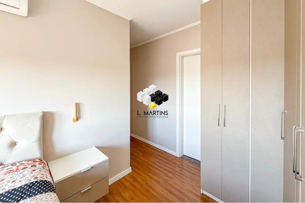 Apartamento com 2 quartos à venda, 60m2 em Niterói, Canoas - RS - imagem 3 Foto 3 de Apartamento com 2 quartos à venda, 60m2 em Niterói, Canoas - RS