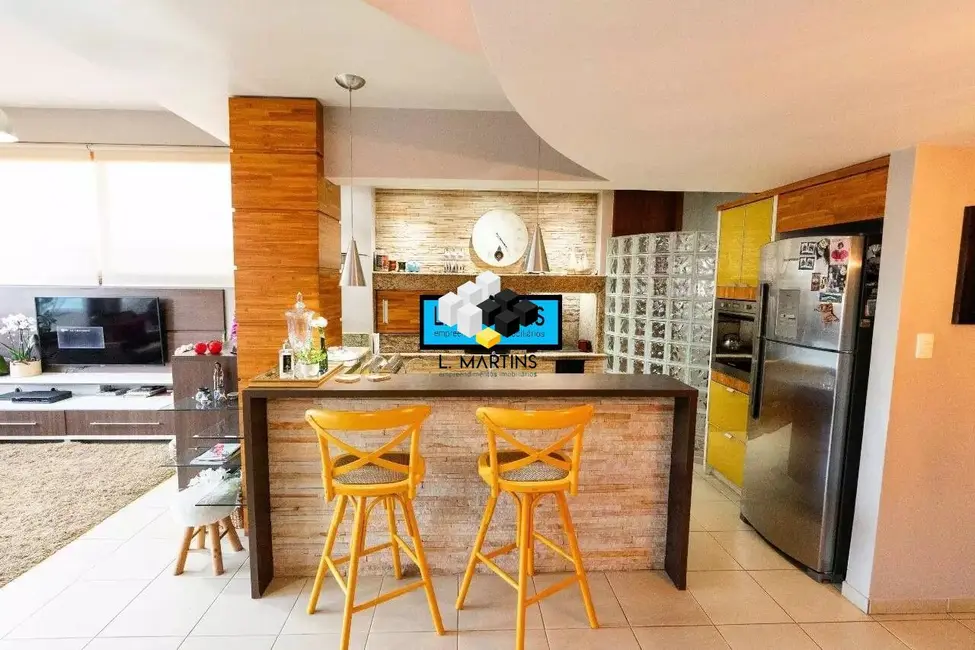 Foto 9 de Casa com 4 quartos à venda, 239m2 em Ideal, Novo Hamburgo - RS