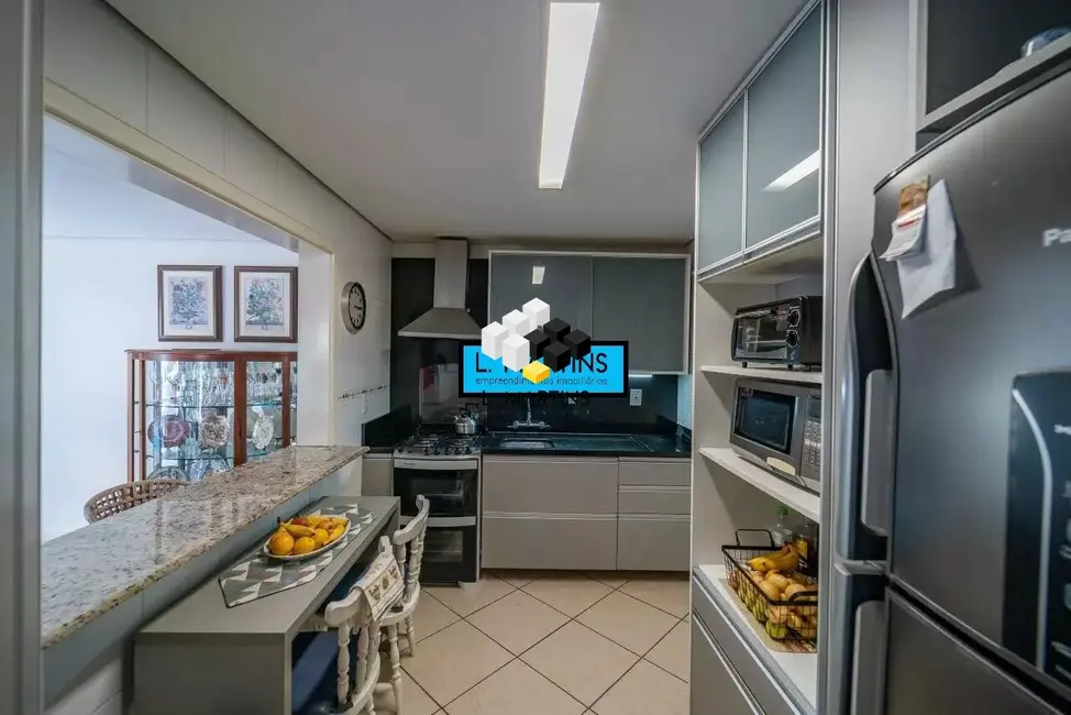 Foto 8 de Casa com 2 quartos à venda, 138m2 em Hamburgo Velho, Novo Hamburgo - RS