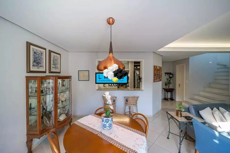 Foto 4 de Casa com 2 quartos à venda, 138m2 em Hamburgo Velho, Novo Hamburgo - RS